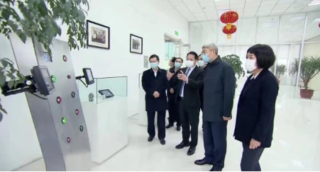 河南省省长尹弘调研uwin电竞
战略合作伙伴郑州嘉晨电器有限公司