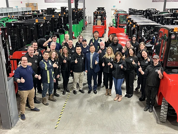 中国叉车巨头，如何打开加拿大市场？